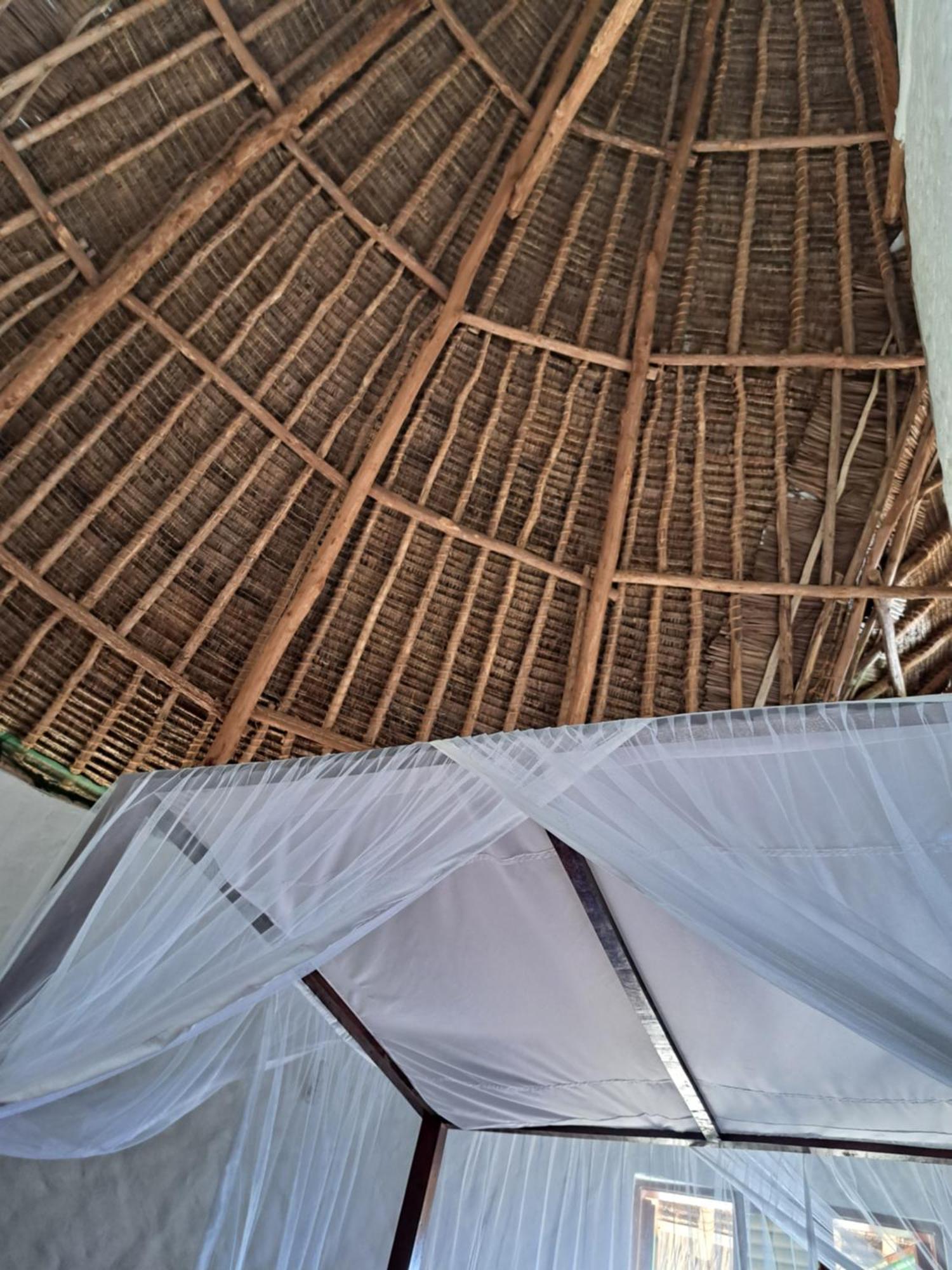 Diani Yoga Barn Bed and Breakfast Ukunda Εξωτερικό φωτογραφία