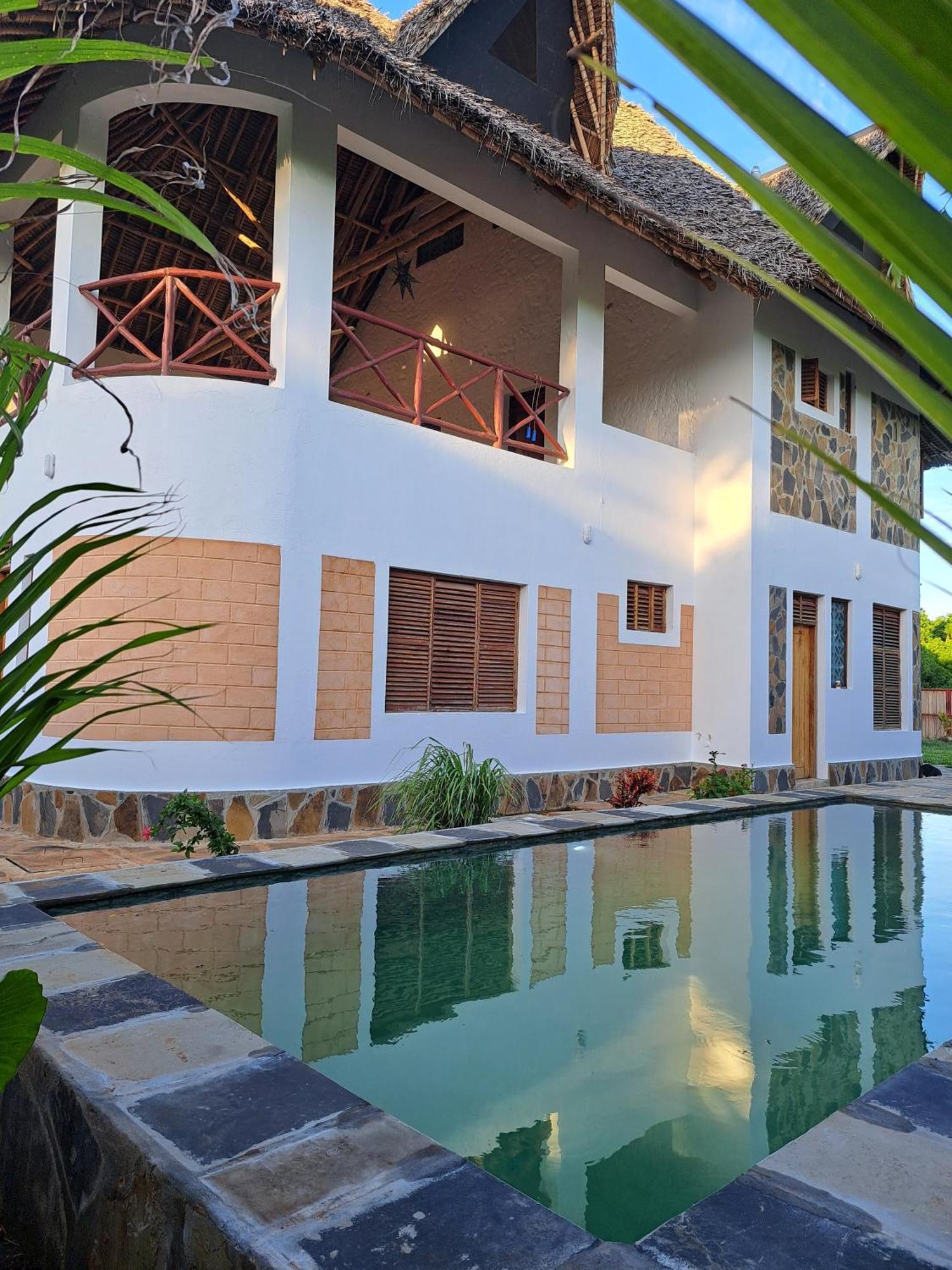 Diani Yoga Barn Bed and Breakfast Ukunda Εξωτερικό φωτογραφία