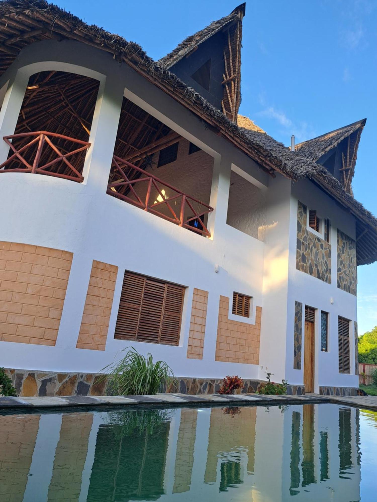 Diani Yoga Barn Bed and Breakfast Ukunda Εξωτερικό φωτογραφία